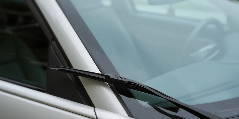 玻璃膠.jpg 玻璃膠.jpg